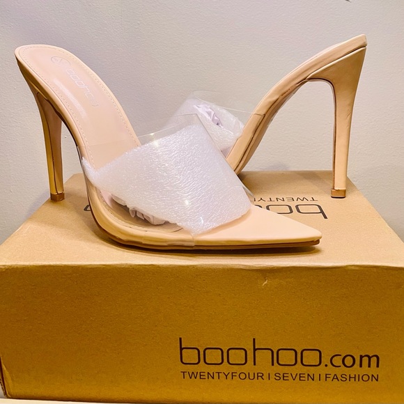 WIDE WIDTH CLEAR POINTED TOE HEELS, size 8, Nude - Picture 1 of 5